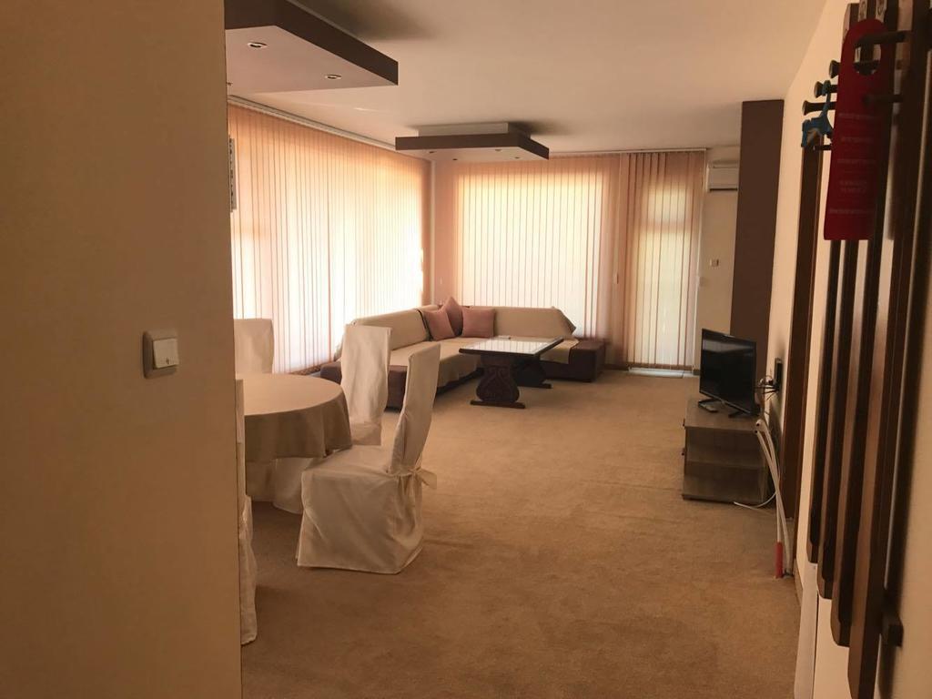 Family Hotel Diana Pomorie Exterior photo