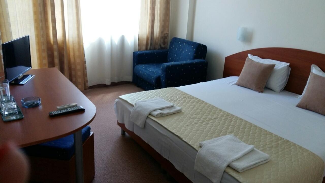 Family Hotel Diana Pomorie Exterior photo